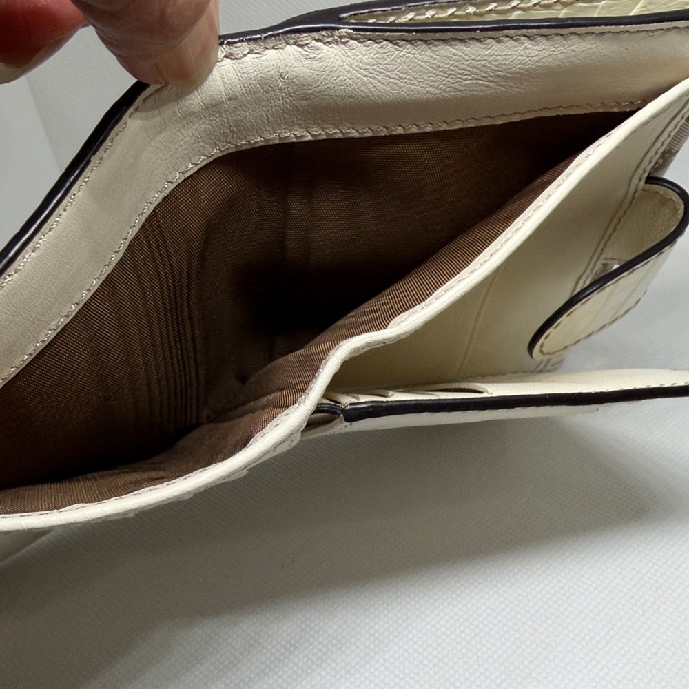 CELINE Monogram Multifunction Compact Wallet - Picture 11 of 16